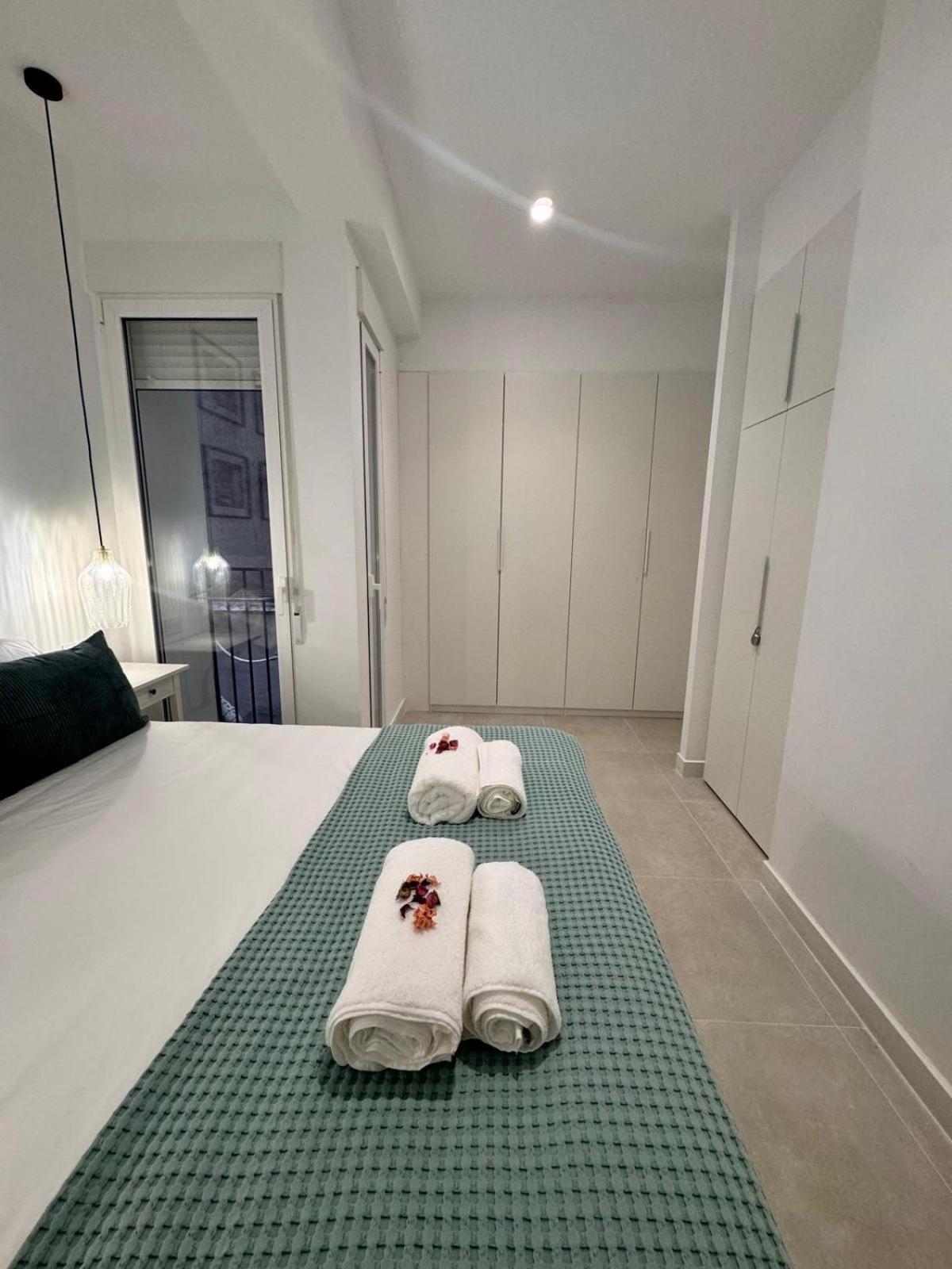 Romantic Apartment In The Heart Of Cabanyal Valencia Bagian luar foto